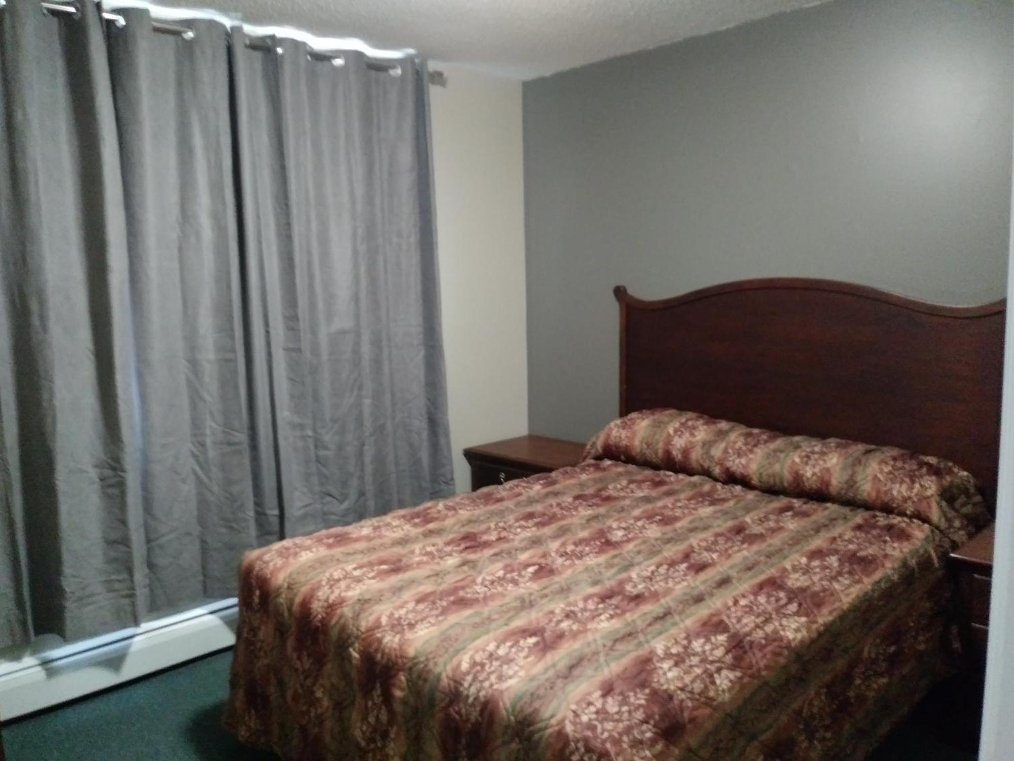 Aries Motel Едсън Екстериор снимка