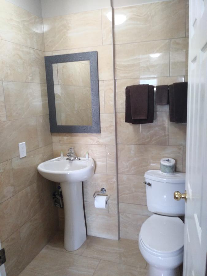 Aries Motel Едсън Екстериор снимка