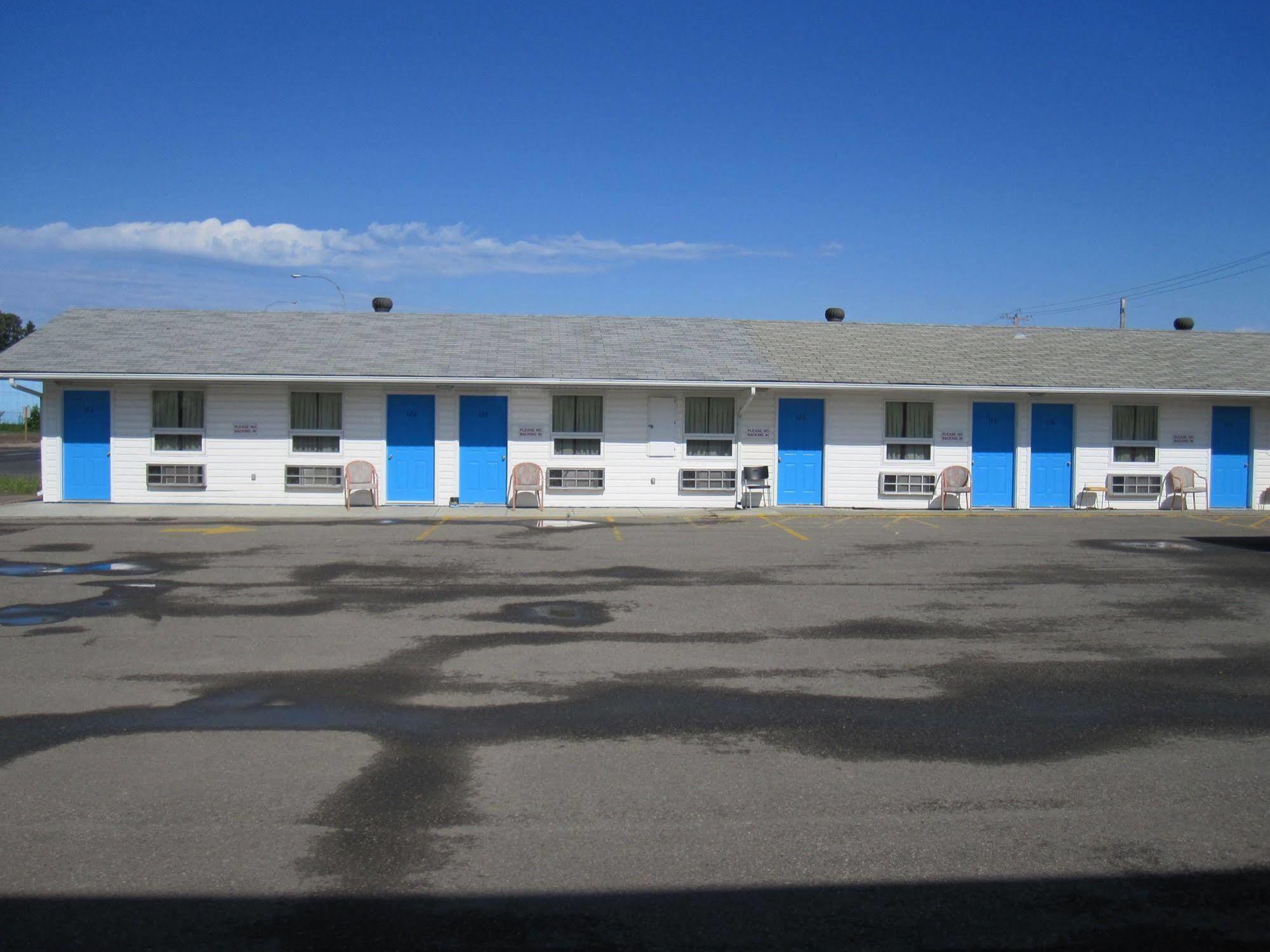 Aries Motel Едсън Екстериор снимка